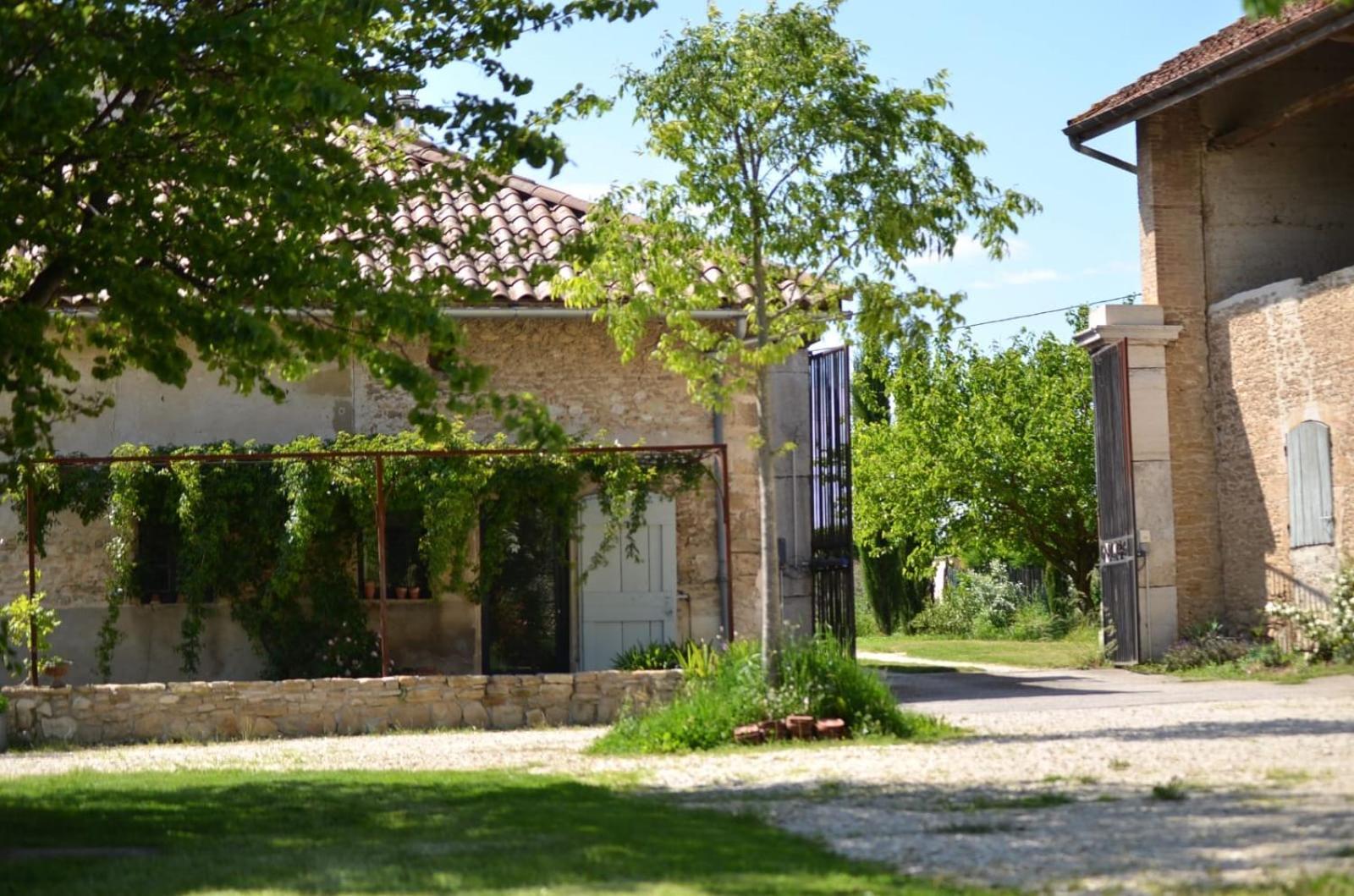 Ferme St Pierre Gite Autonome 2-4 Personnes Bed and Breakfast Chabeuil Eksteriør billede